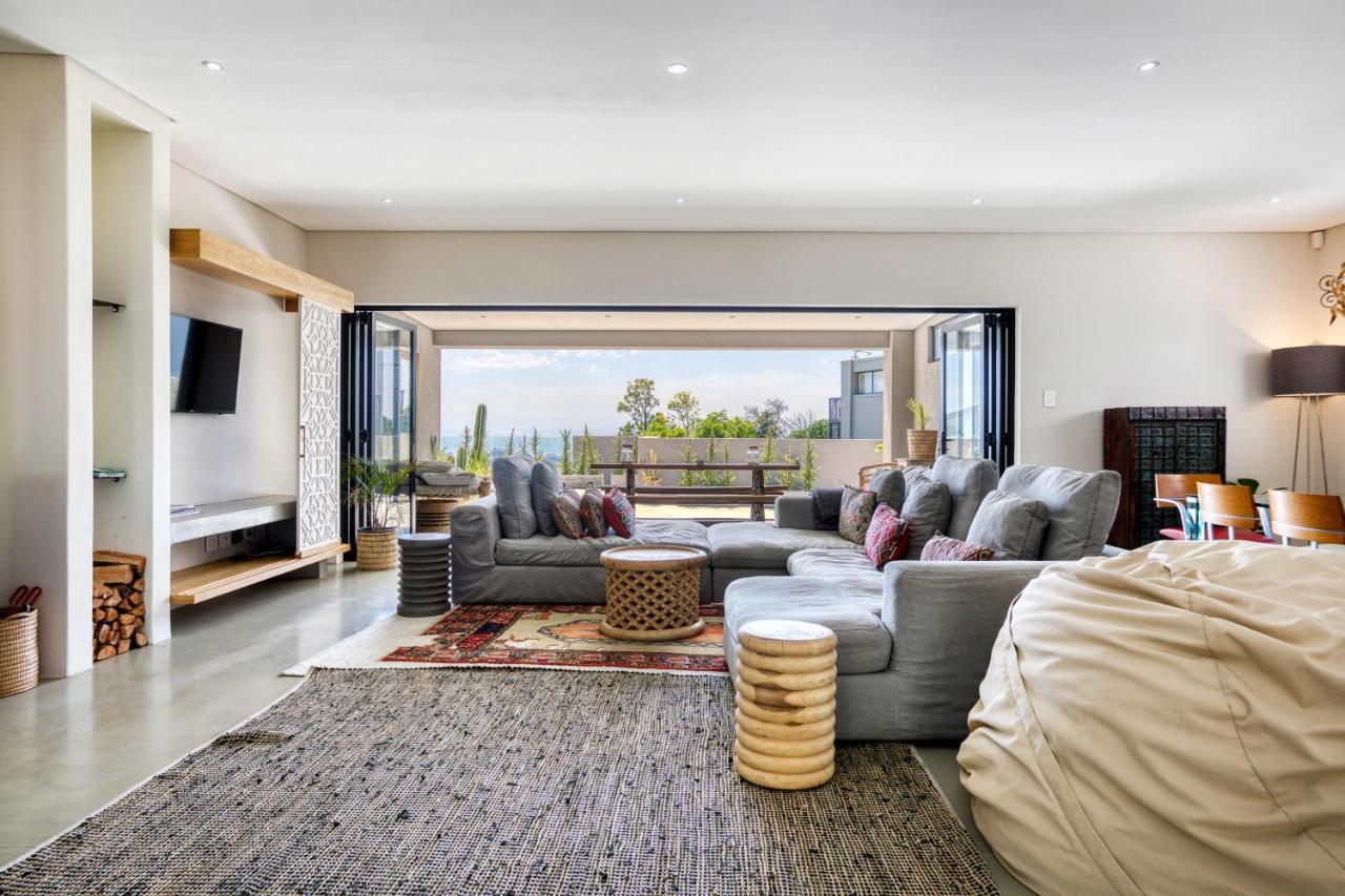 Solar-Powered Mountain Retreat With Natural Pool Cape Town Exterior foto